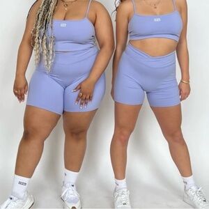 437 Four Three Seven The V Shorts XXL Violet